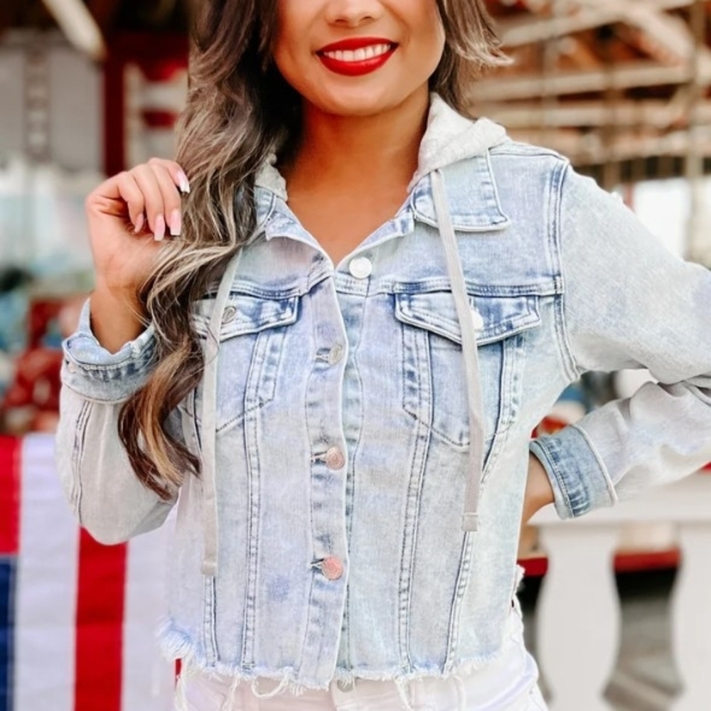 Stylish Acid Wash Denim Jacket with Hood